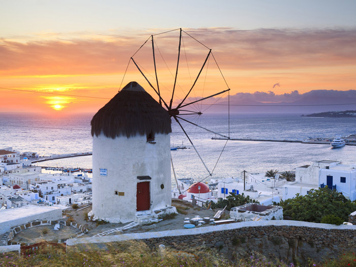 Molinos en el atardecer de Mikonos